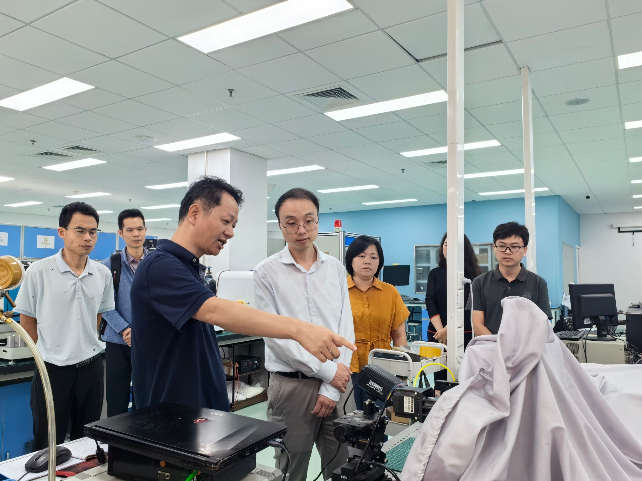 漳州高新区代表团莅临我院调研交流 漳州高新区代表团莅临我院调研交流