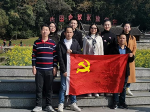 党员先锋岗亮身份,红色微纳人树标杆——萨本栋微米纳米科学技术研究院微纳加工测试仪器共享平台实验室安全员党员先锋岗典型案例 党员先锋岗亮身份,红色微纳人树标杆——萨本栋微米纳米科学技术研究院微纳加工测试仪器共享平台实验室安全员党员先锋岗典型案例