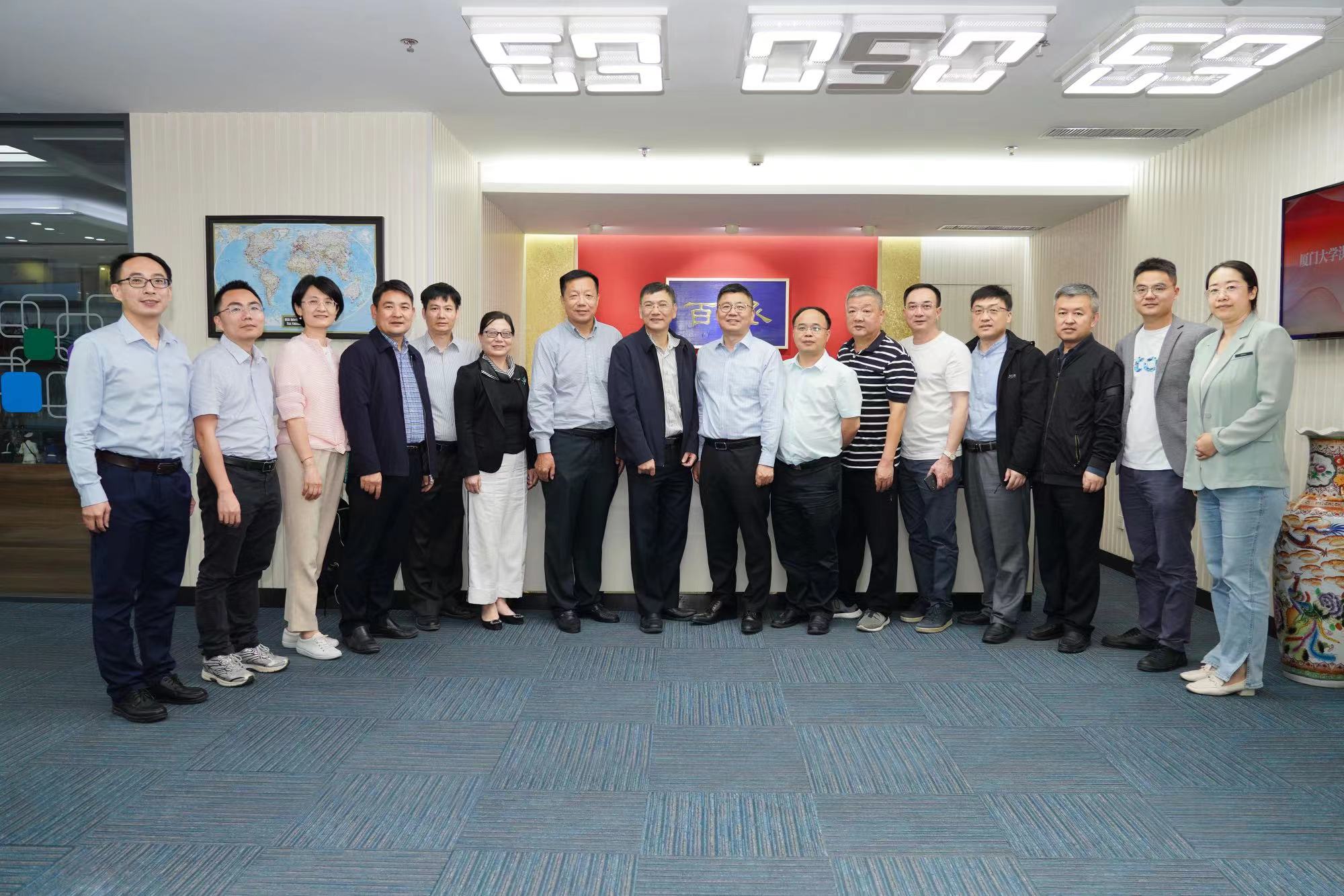 我院领导带队走访济南冠泽医疗器材有限公司、山东百丞税务服务有限公司等校友企业 我院领导带队走访济南冠泽医疗器材有限公司、山东百丞税务服务有限公司等校友企业